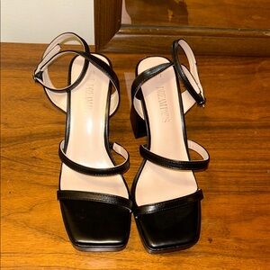 Dream Pairs Platform Heels
